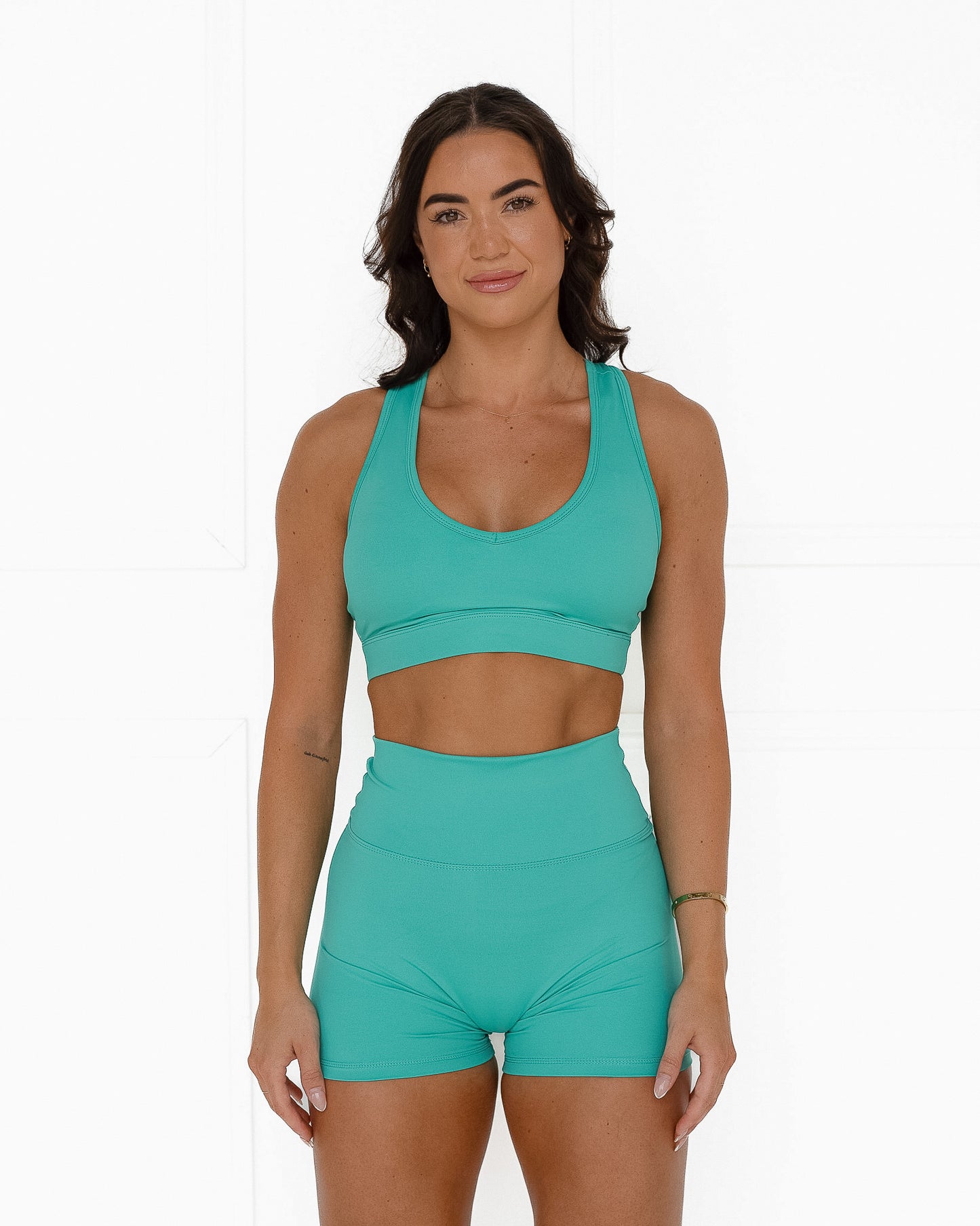 ELEVATE CROP - KELLY GREEN